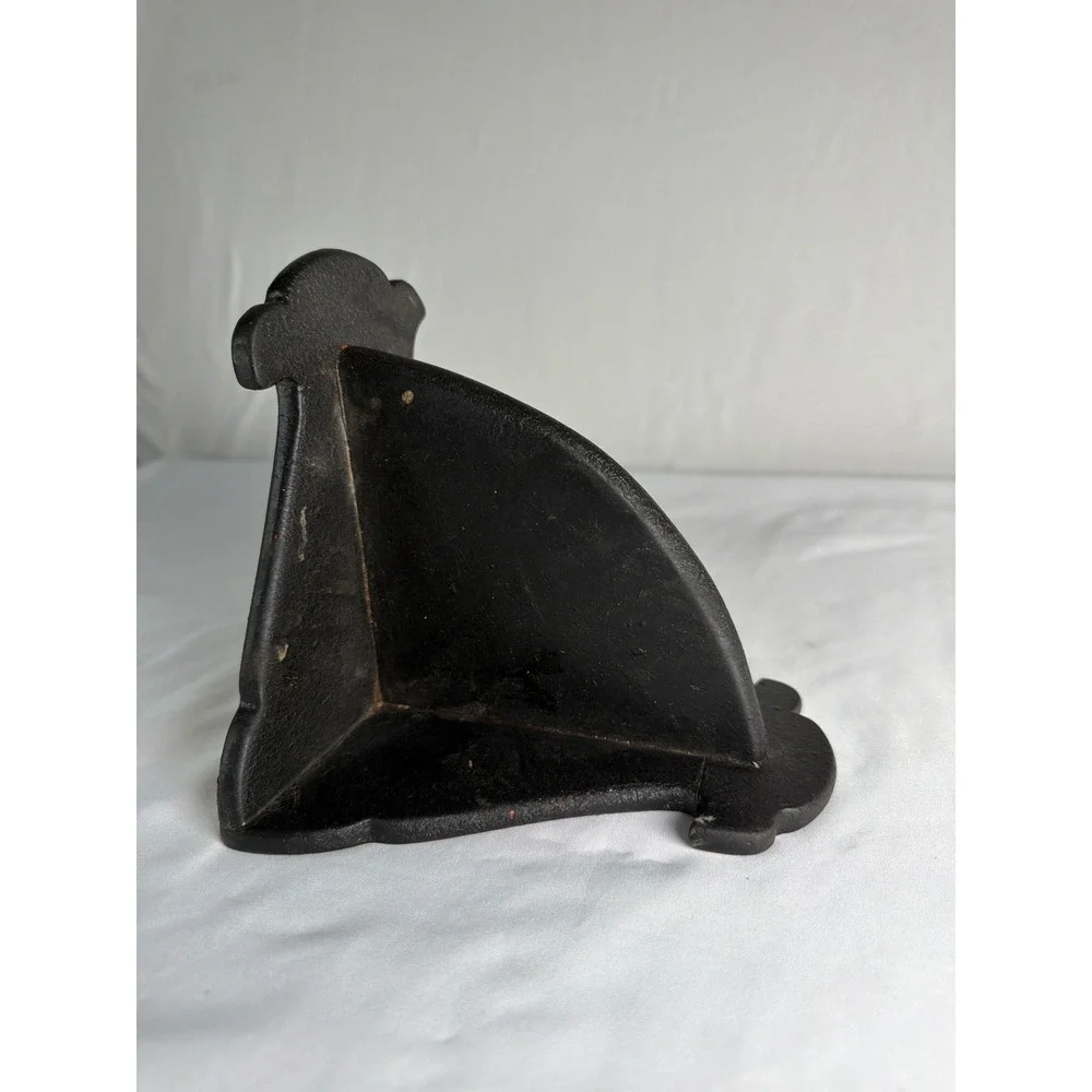 Primitive Handmade Corner Shelf Unisex OS Black Good
